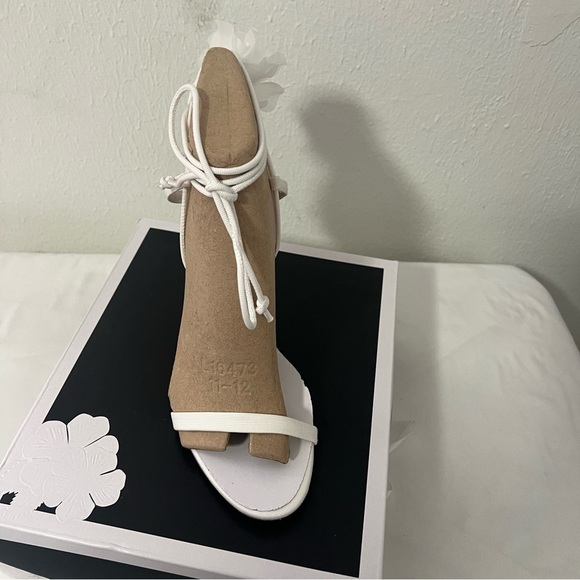 Gianni Bini X Caelynn Bell Fabric Flowr Ankle Wrap Strappy Stiletto Heels Sz 11M - Picture 4 of 9